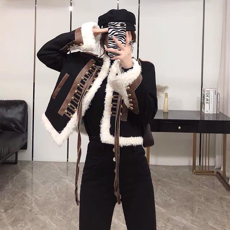 Áo khoác viền lông