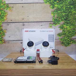 Camera HDTVI ColorVu Hikvision DS-2CE70DF3T-PF - 2MP
