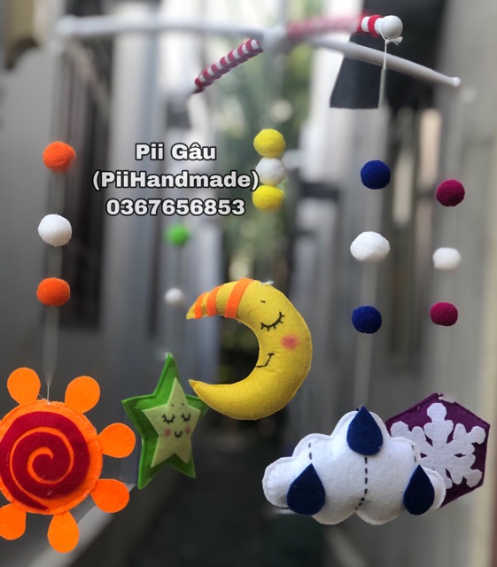 TREO NÔI SẮC MÀU CHO BÉ YÊU