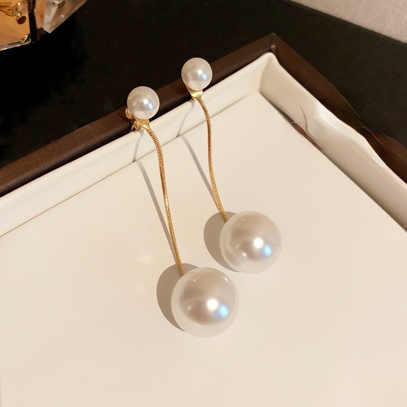 Khuyên Tai Đính Ngọc Trai Phong Cách Hàn Quốc