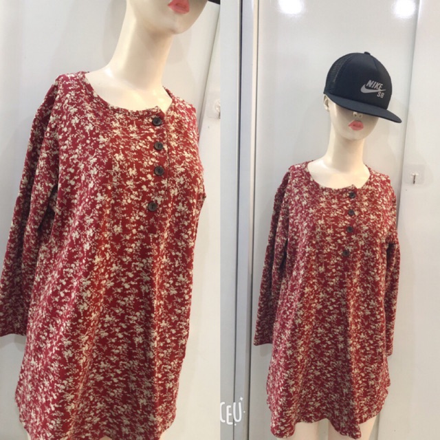 Áo  thun  tay dài hoa nhí màu đỏ combo