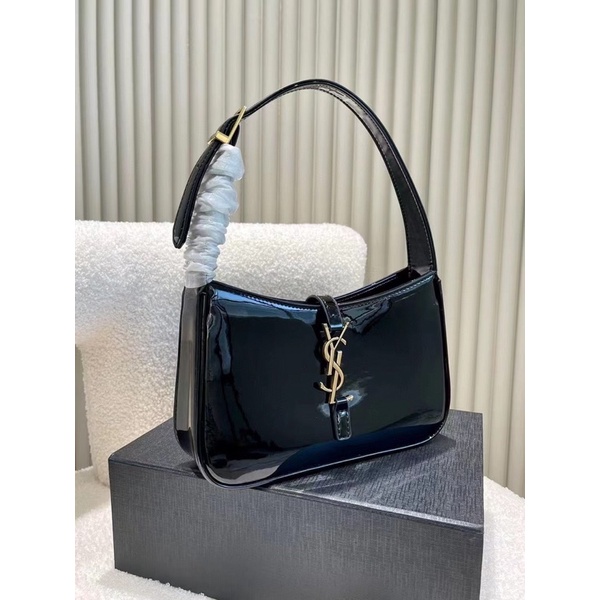 TÚI YSSL KẸP NÁCH DA BÓNG