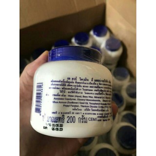 Kem dưỡng da Thái Lan Vitamin E Aron