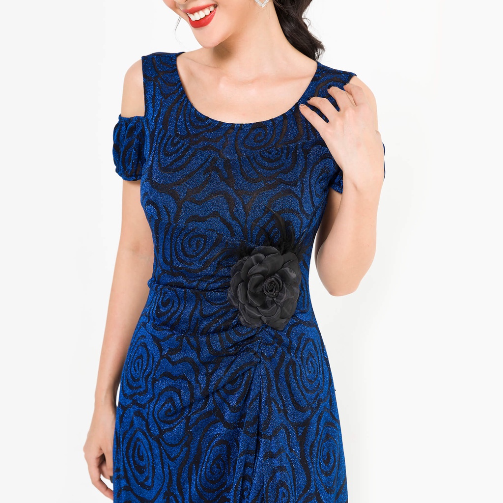 Đầm Dạ Hội SHE'S BACK Hở Vai Nhún Eo S63L20Q030