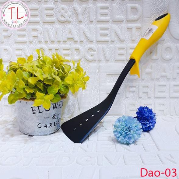 Vá chiên xào thức ăn – Sạn xào thực phẩm đa năng bằng nhựa cao cấp