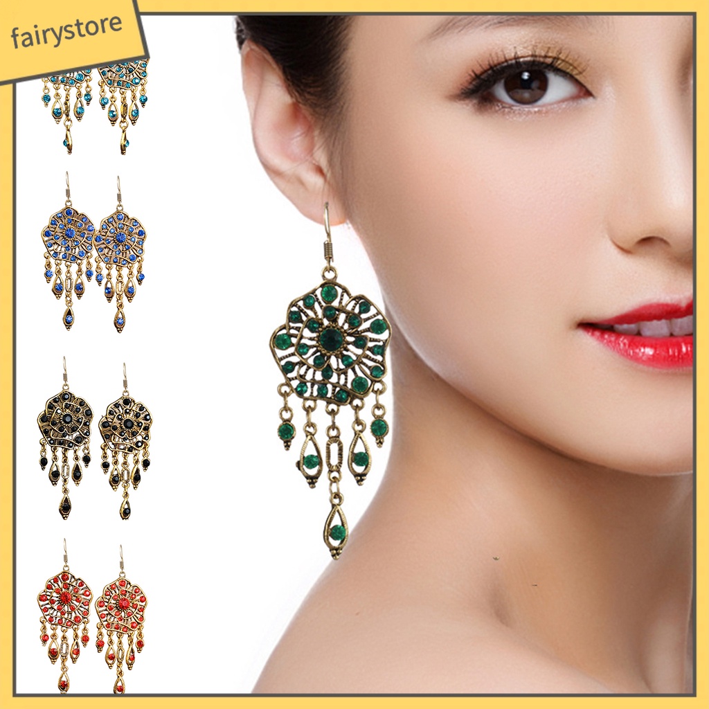 Khuyên tai dáng dài tạo hình độc đáo dành cho nữ