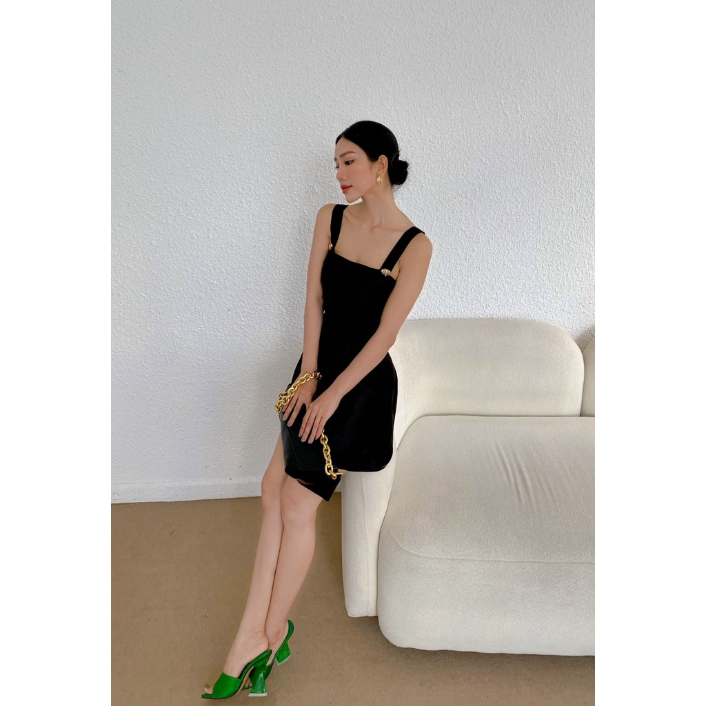Váy Ngắn 2 Dây Xếp Li Ngực Lụa Mango Đầm Dự Tiệc Sang Trọng Thiết Kế Form Chuẩn Cao Cấp - MIRA Fashion