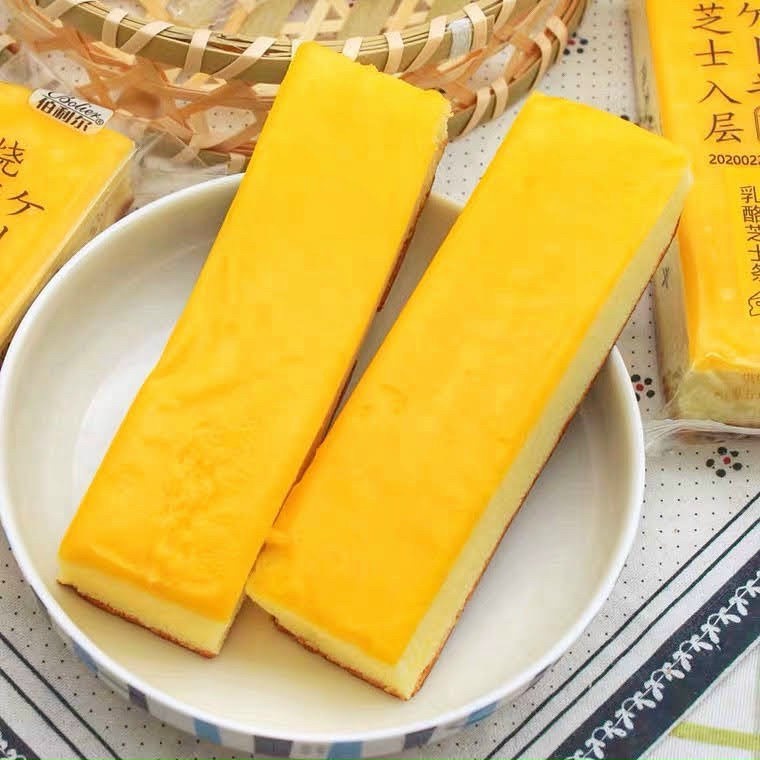 Bánh bông lan thanh dài phomai bolier ( 500gr )