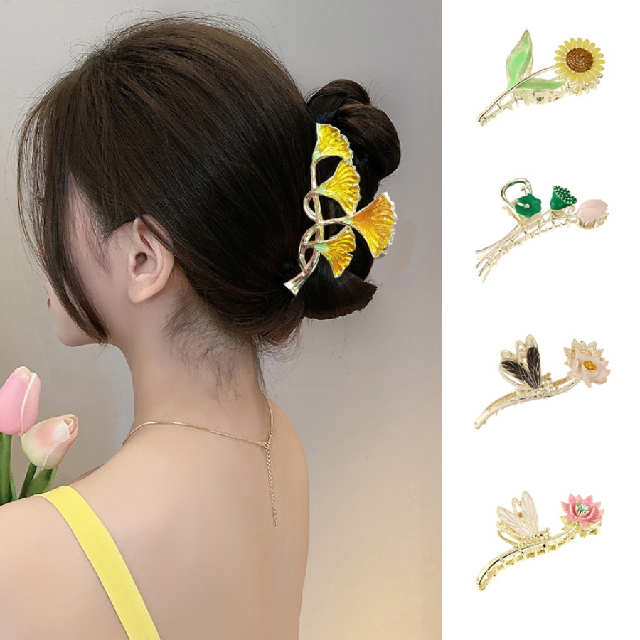 Kẹp Tóc Đuôi Ngựa Hình Hoa Đính Ngọc Trai Thanh Lịch