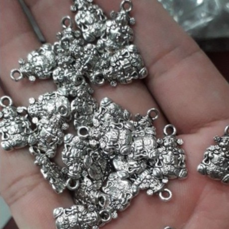 nguyên liệu charm handmade : ông thần tài 50 gram giá 25k / 1 gói [ chuyên sỉ charm nhập khẩu ]