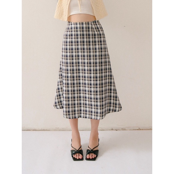ariustees- Chân váy Navy checked midi skirt