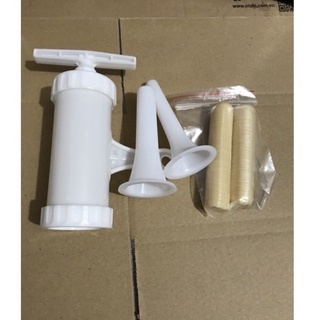 Dụng cụ và vỏ làm xúc xích