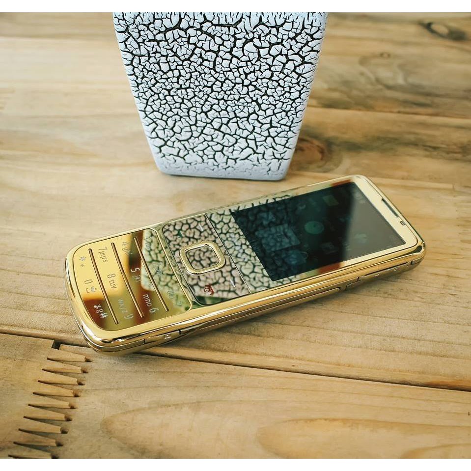 Điện thoại Nokia 6700 gold tồn kho mới 99%