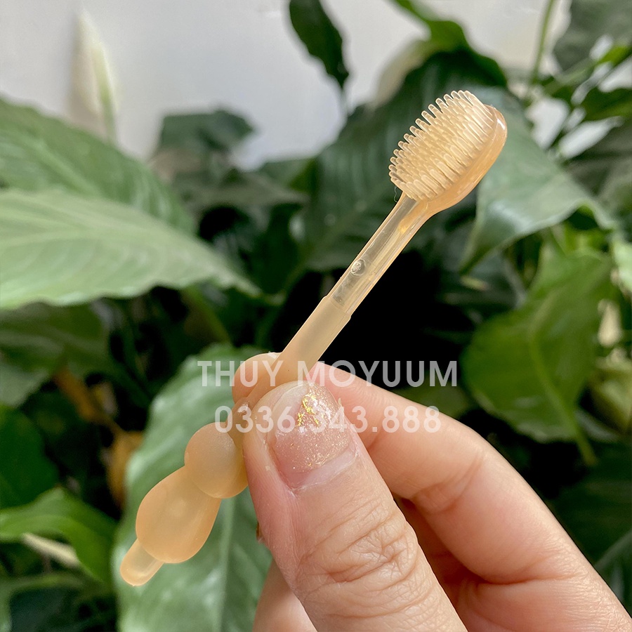 Set rơ lưỡi và bàn chải đánh răng silicon cho bé từ 0 - 18 tháng