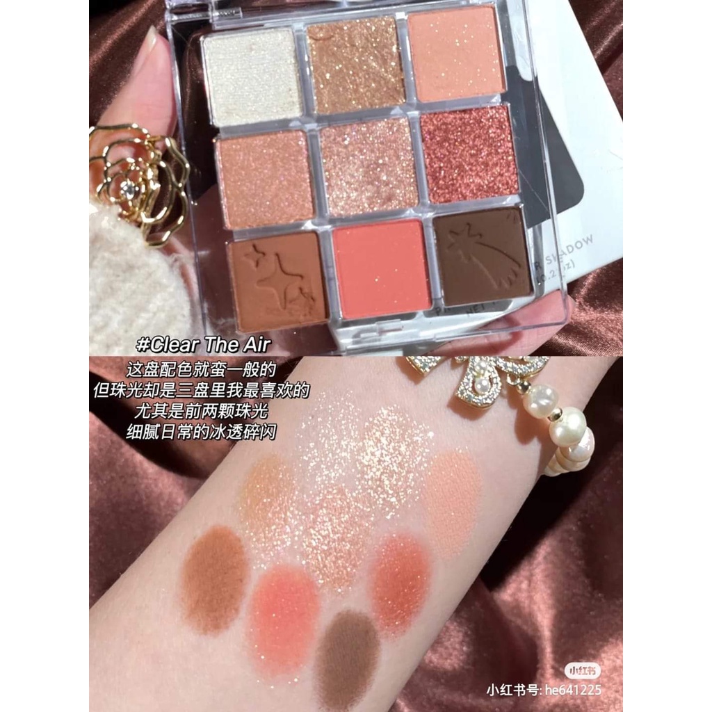 Bảng phấn mắt 9 ô Colourpop vỏ trong Clearly In Love/Clear The Air/Coast Is Clear