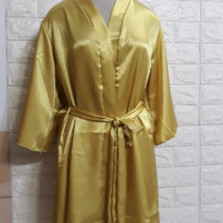 Áo choàng ngủ, chất phi lụa phom 65kg.