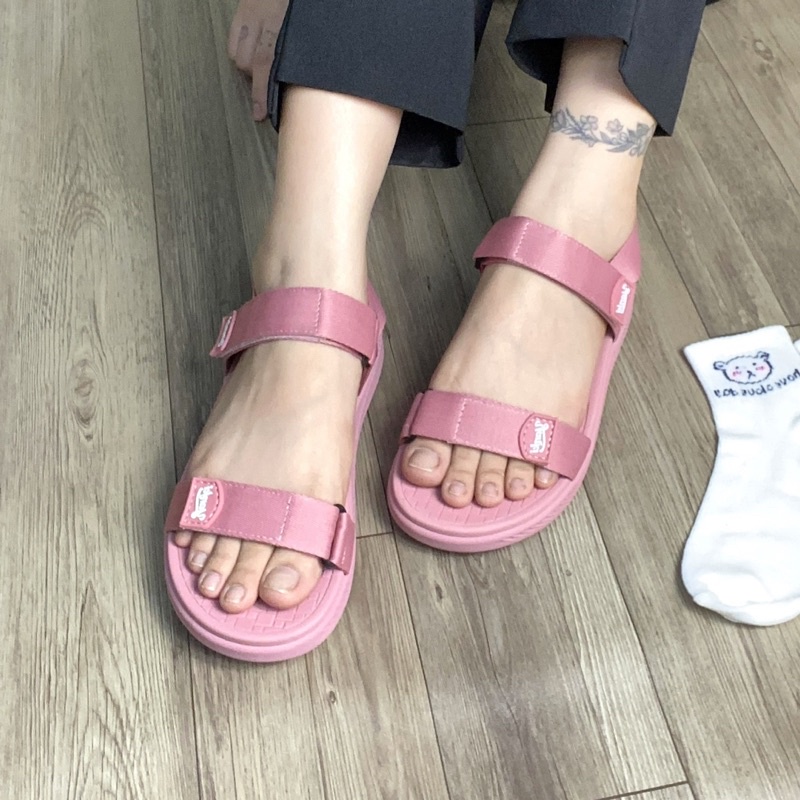 Sandal Nữ Đi Học YANKI Chính Hãng Quai Ngang YK68 - Hồng