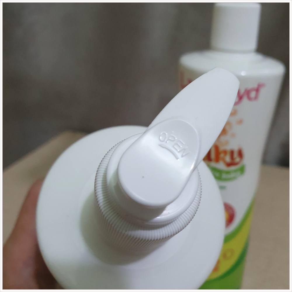 Sữa tắm gội đa năng 2in1 Lactacyd cho bé 500ml