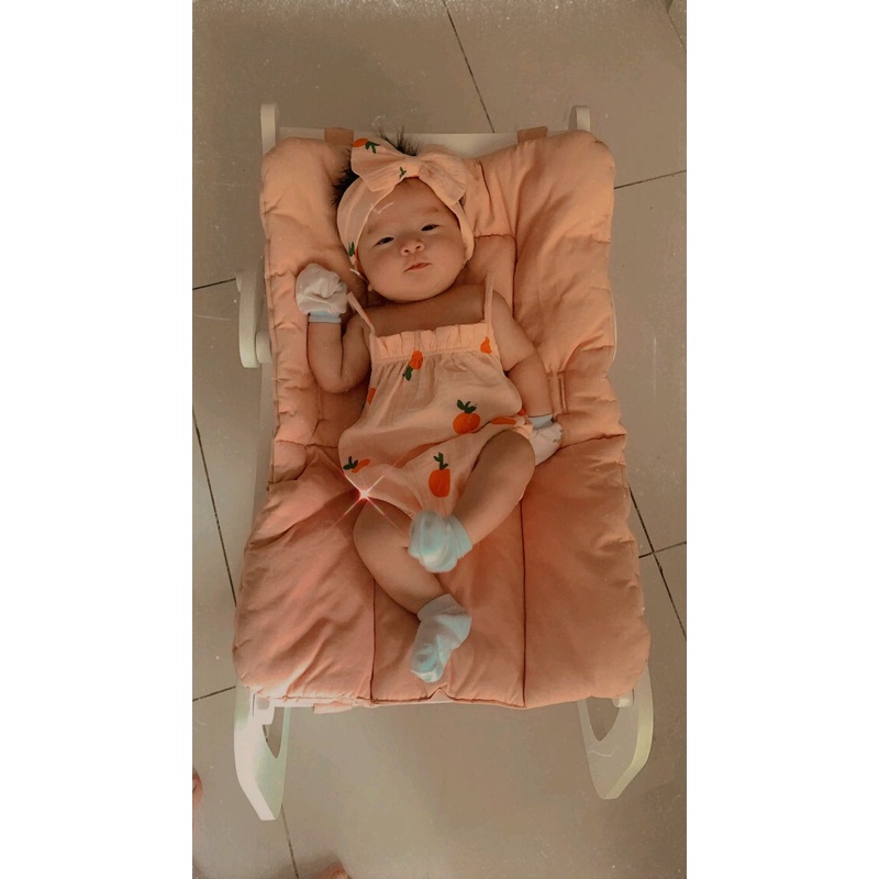 Body chip bé gái hai dây Nina Kids Boutique Áo liền quần cho bé Kèm băng đô nơ Chất xô muslin Size 3kg đến 10kg