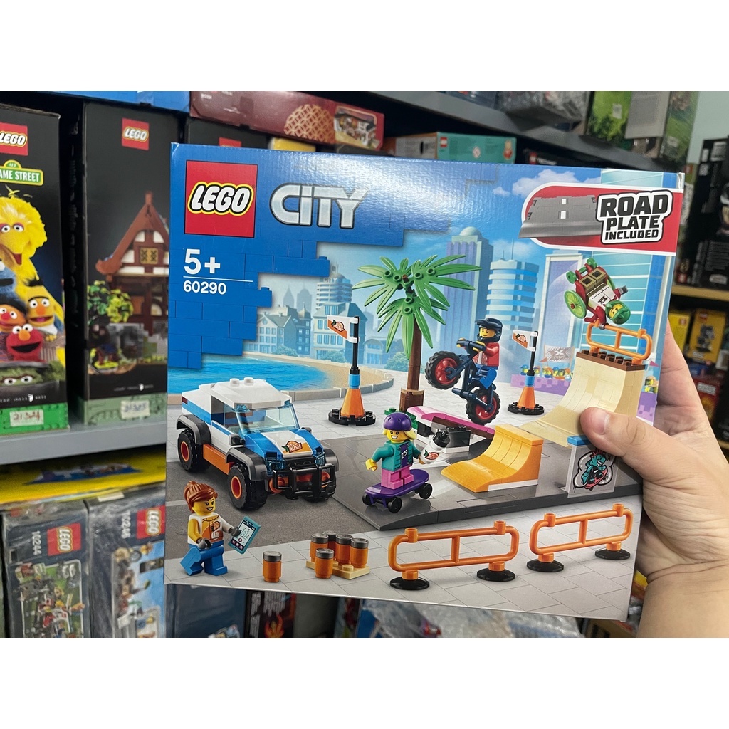 LEGO 60290 - City - Skate Park - Công viên trượt ván