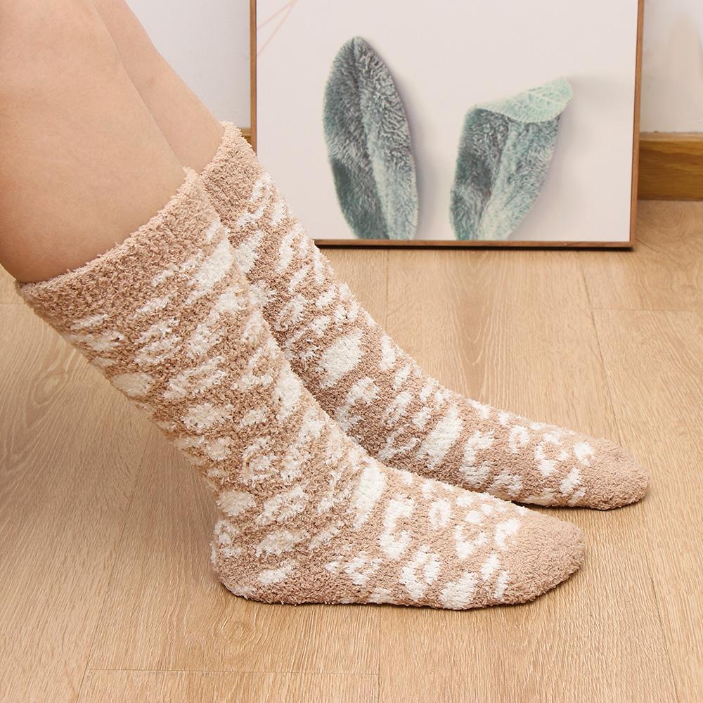 Vớ Nhung San Hô Mềm Mại In Họa Tiết Da Báo Thời Trang