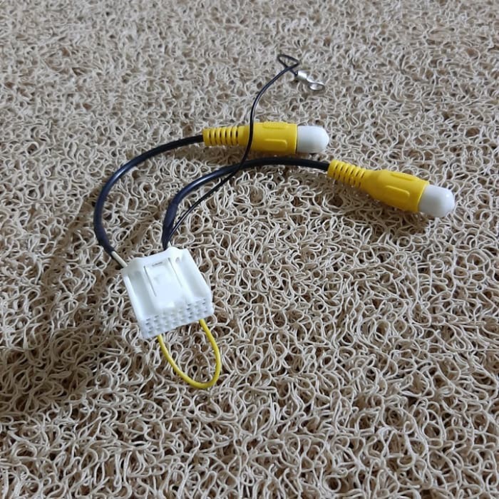 Ổ Cắm Camera Trong Và Ngoài Cho Xe Hơi Toyota And FORTUNER 2014 | BigBuy360 - bigbuy360.vn