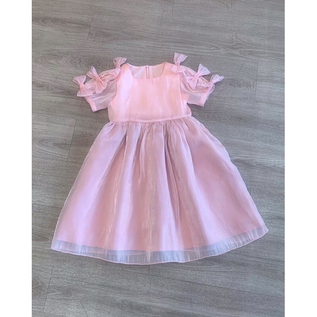 Váy công chúa nơ hồng organza mềm