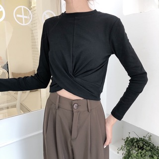 Áo thun xoắn eo