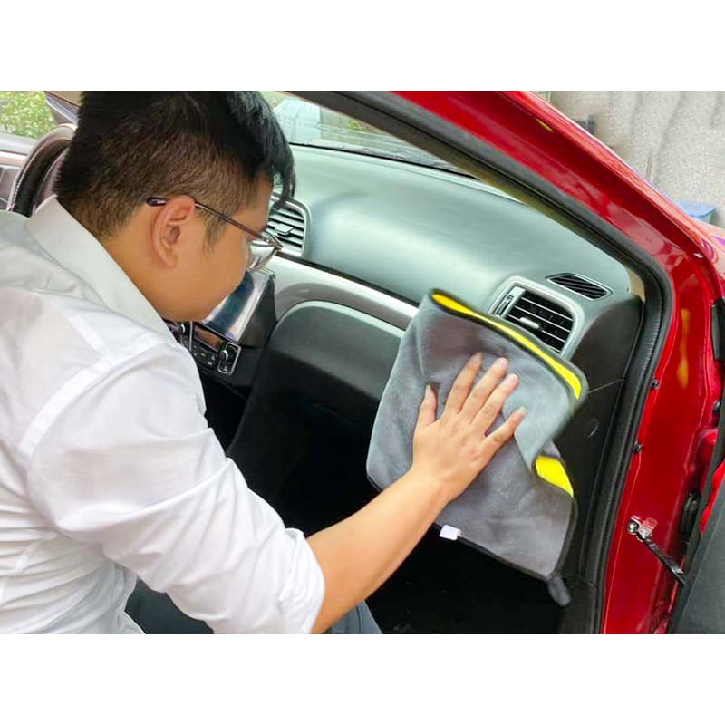 Khăn lau đa năng hai mặt vàng xám Microfiber vệ sinh nội thất xe ô tô, không sổ đông 30x30cm Nhật Bản Mart