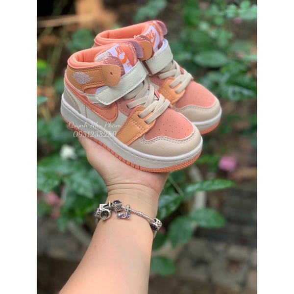 Giầy móc bé gái xịn