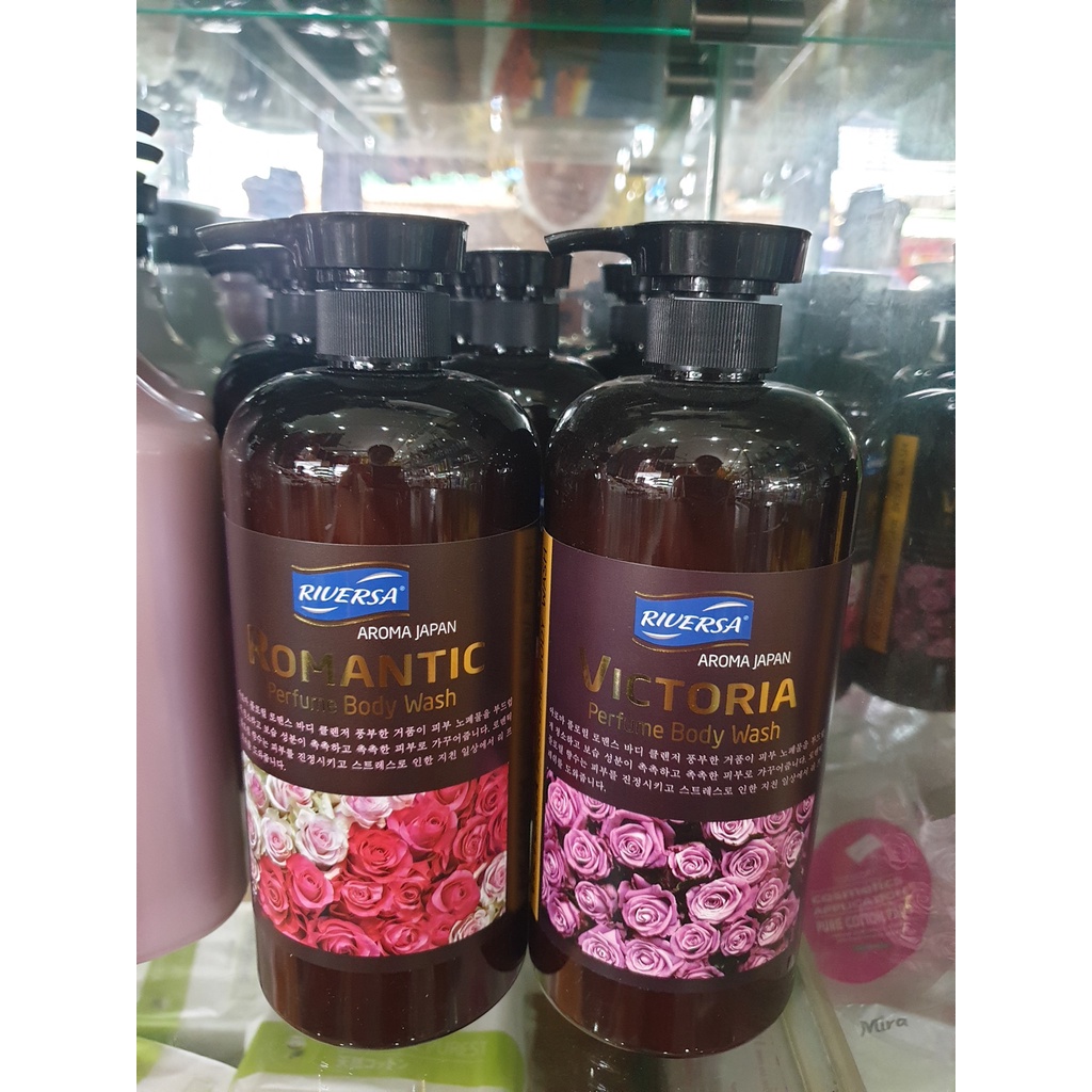 Sữa tắm hương nước nước hoa RIVERSA 950ml