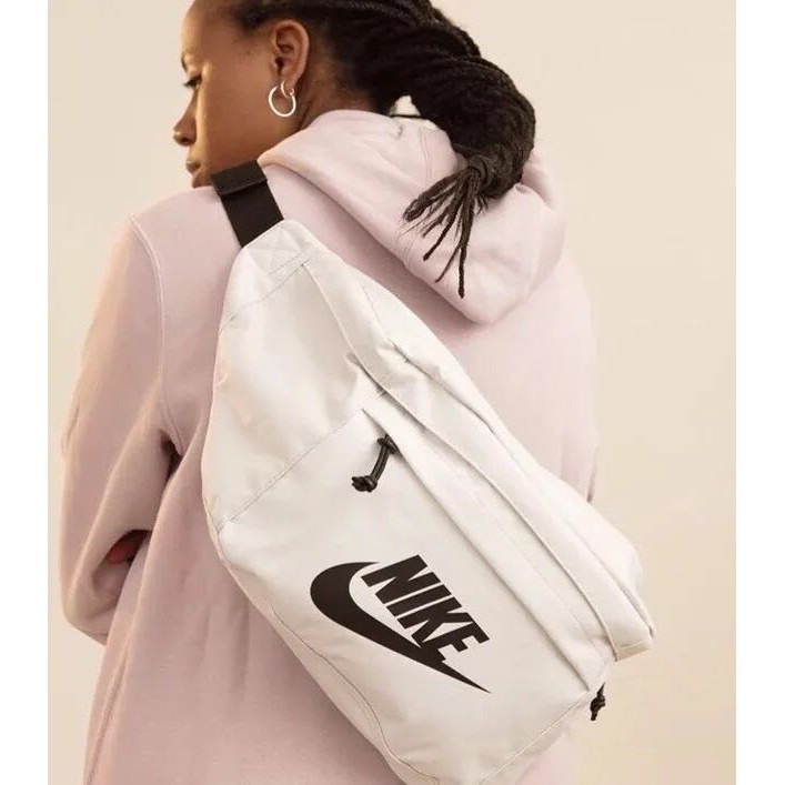 Túi đeo chéo in logo Nike kiểu dáng thời trang năng động