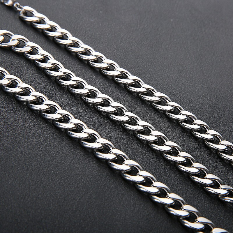 Vòng cổ Sơn Tùng có chắc yêu là đây | BigBuy360 - bigbuy360.vn