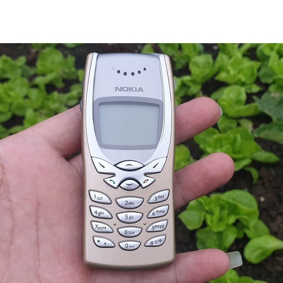 {Xả Kho Gía Siêu Sốc}_Điện thoại phổ thông,  nokia 8250, điện thoại giá rẻ Chính Hãng Bảo Hành 12 Tháng