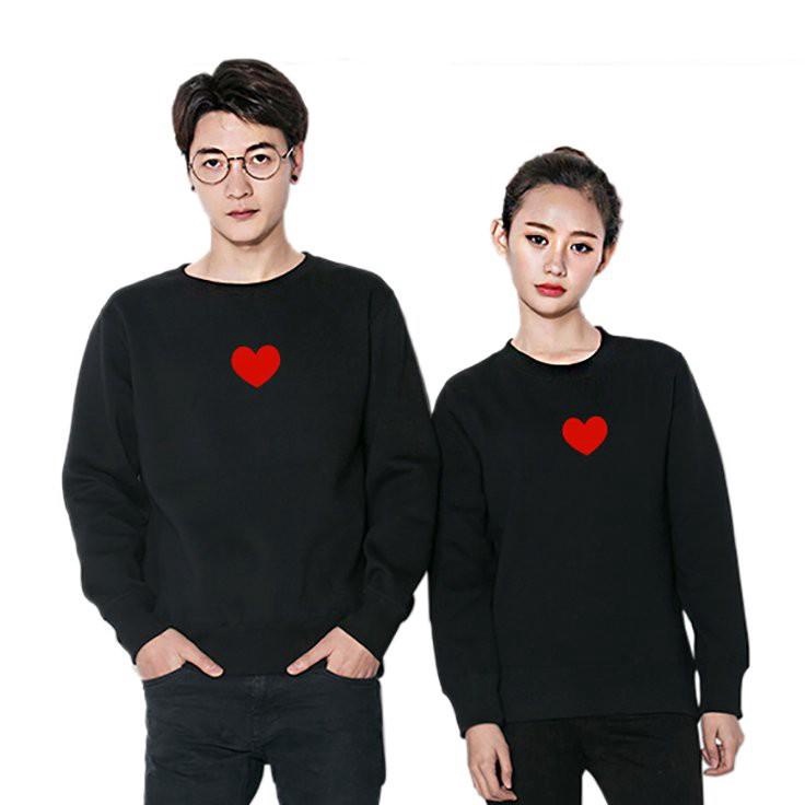 Áo Sweater Đen Trái Tim Cặp Đôi