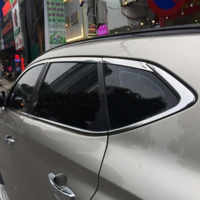 Bộ Nẹp Viền Cong Kính, Chân Kính Inox Dành Cho Xe Ô Tô Hyundai Tucson 2016-2019