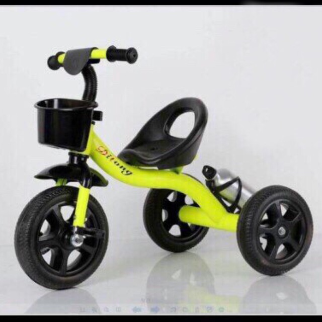 Xe đạp 3 bánh gắn bình nước