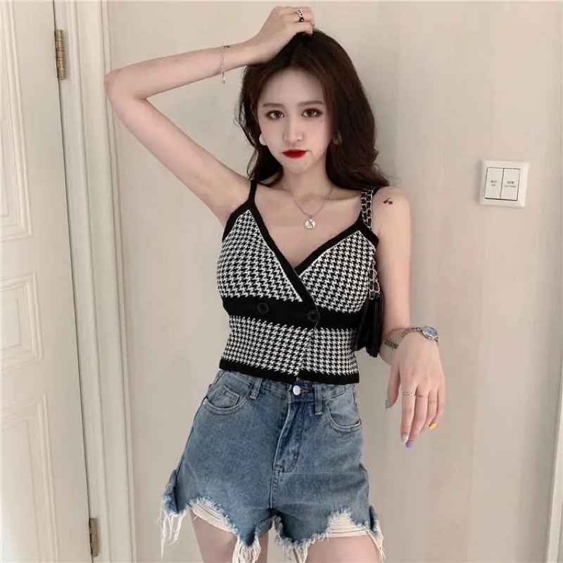 Áo Hai Dây Hoạ Tiết Răng Sói Cá Tính Cài Cúc Eo Tôn Dáng Chất Len Mongtoghi Thời Trang Style Hàn Quốc