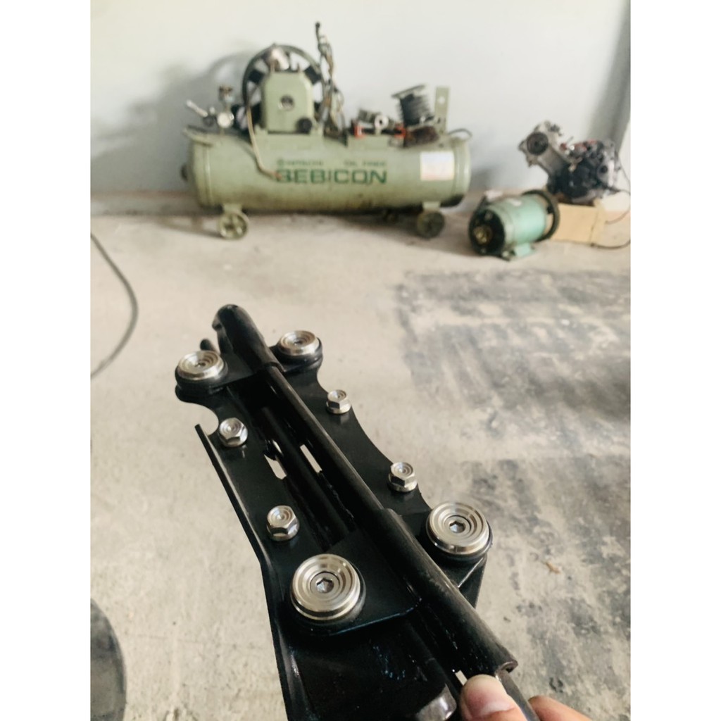 Khâu rổ khâu gác chân dream wave các kiểu nhé