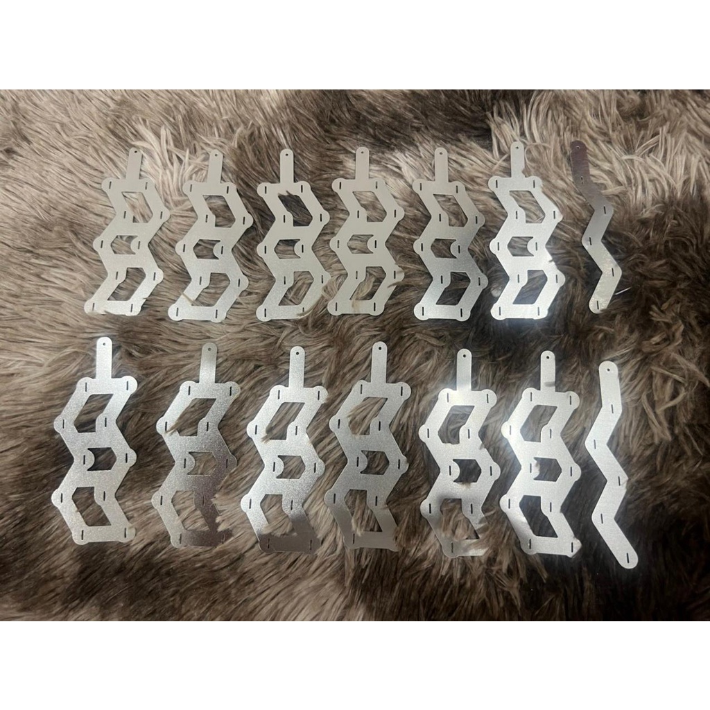 Khung nhựa ziczac 13s -5P kèm kẽm, chuyên xe đạp điện, bình lưu trữ… BN.