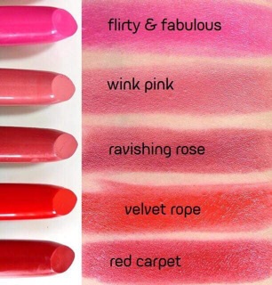 Son môi dưỡng ẩm Elf Moisturizing Lipstick - Red Carpet