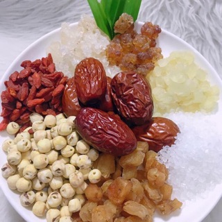 Chè dưỡng nhan bát vị