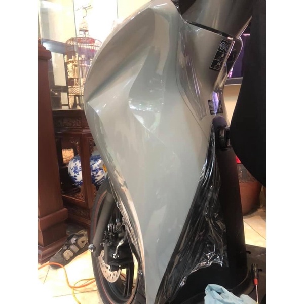 Decal nilong trong suốt, Chuyên dán chống xước ô tô,xe máy,máy tính...