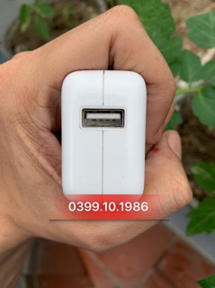 Củ Ipad 10w zin bóc máy còn mới 97-99%