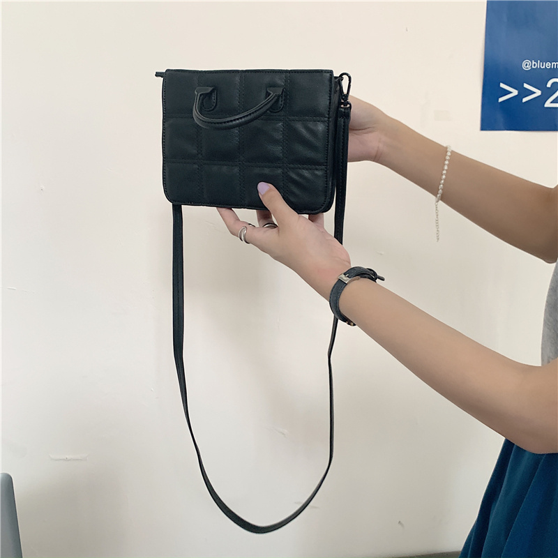 Túi đeo chéo hình vuông mini xinh xắn