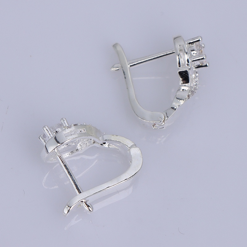 Khuyên tai đính đá zirconia giảm cân đốt cháy mỡ thừa tiện dụng