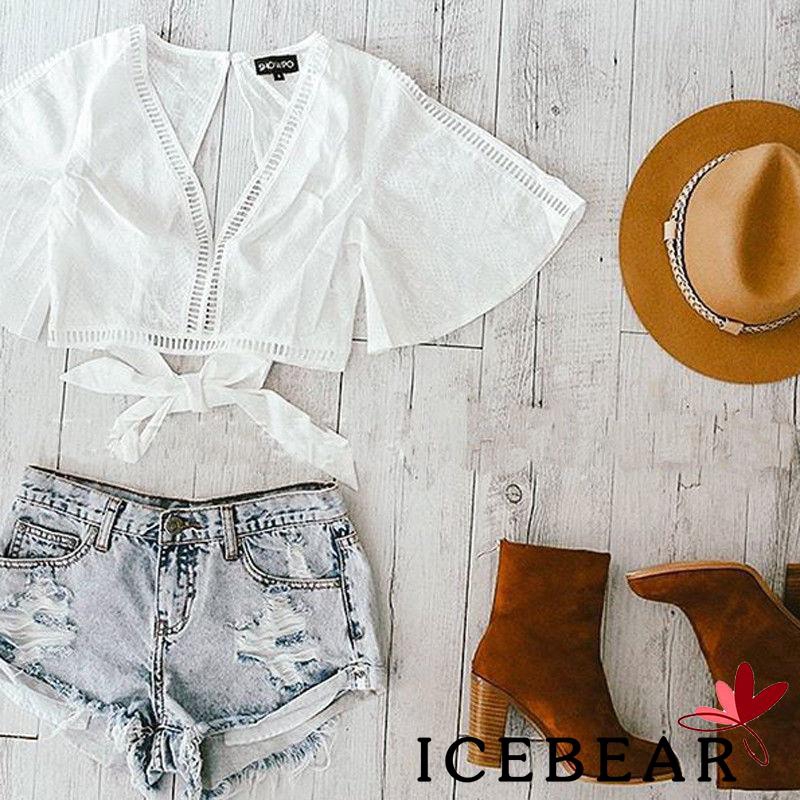 Áo croptop tay loe thiết kế hợp thời trang cho nữ