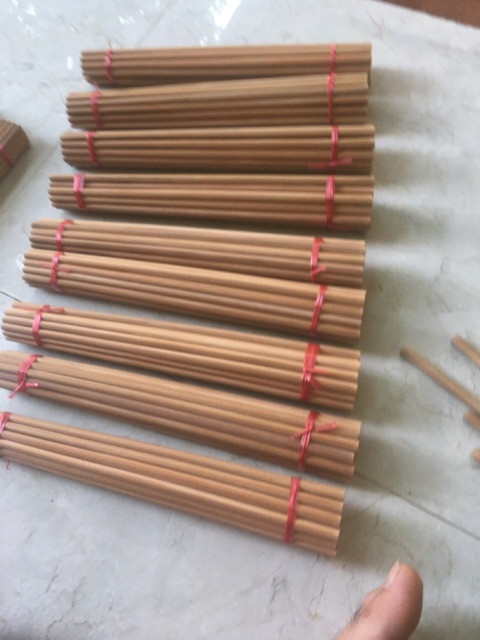 ĐŨA TRE VÓT THỦ CÔNG