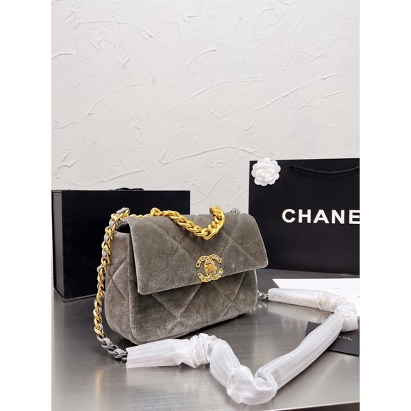 Túi xách Chánel 19 bag chất nhung hàng order xưởng