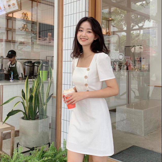 [Trắng/Nâu]💥Đầm cổ vuông khuy nút gỗ vintage siêu xinh | BigBuy360 - bigbuy360.vn